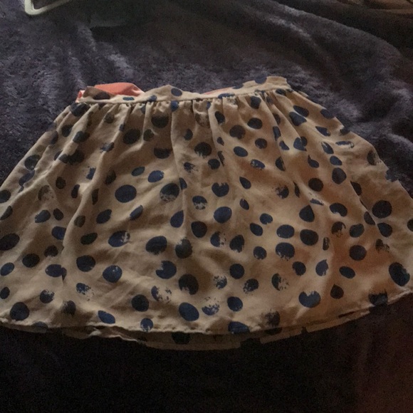Super cute polka dot skirt - Picture 2 of 4